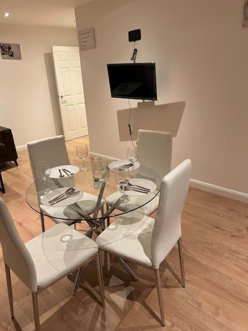 009- Studio Apartment In Ealing F5 ภายนอก รูปภาพ